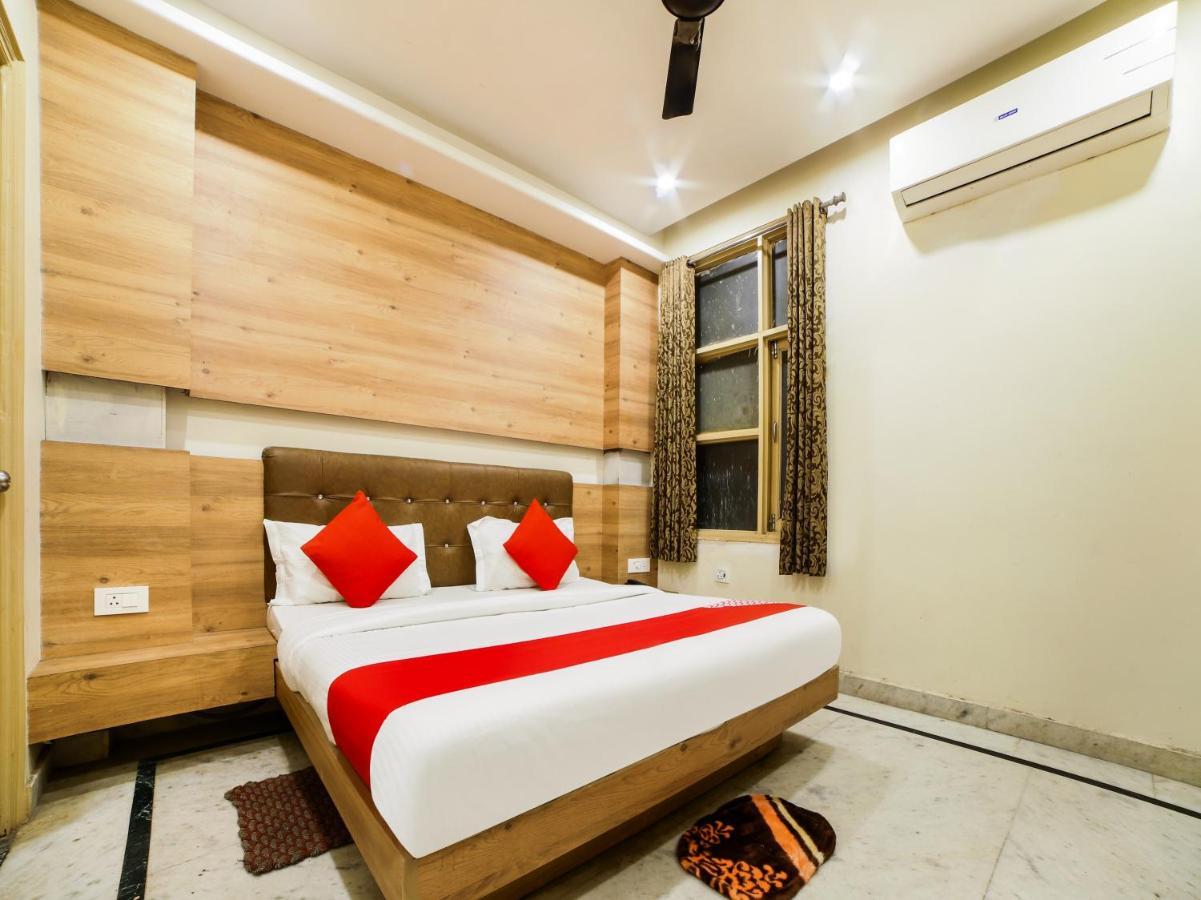 Oyo 78699 Hotel Klick International New Delhi Eksteriør billede