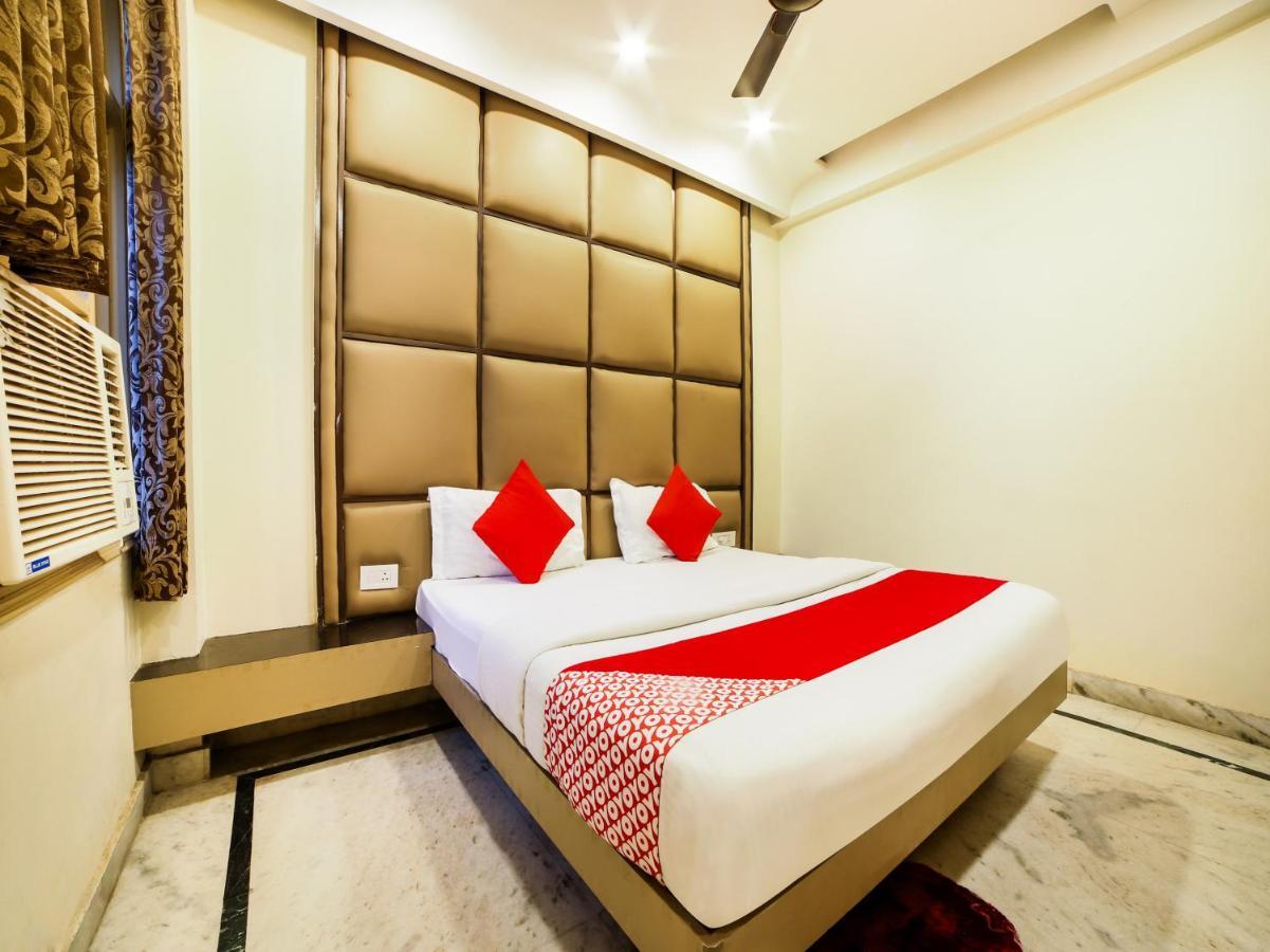 Oyo 78699 Hotel Klick International New Delhi Eksteriør billede